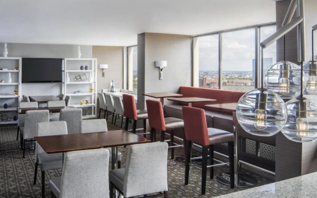 Deluxe Double Club room
