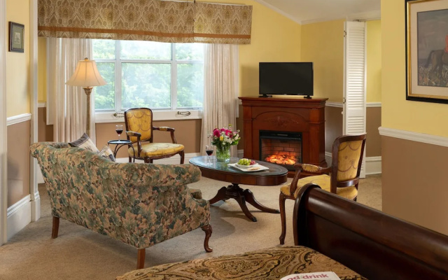 Royal room