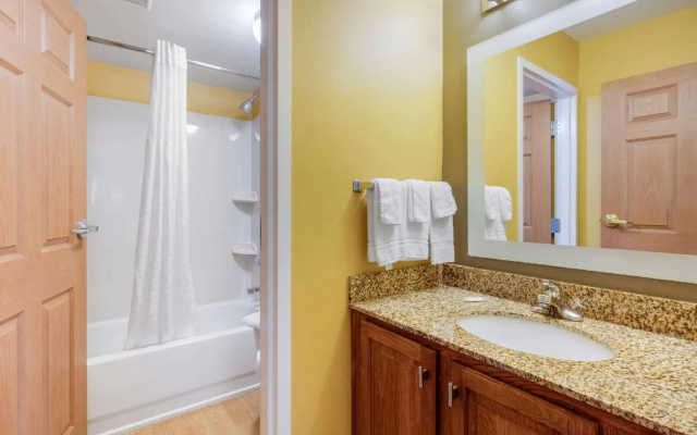 Quadruple Suite