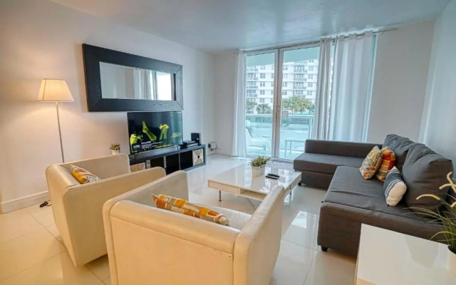 2 Bedrooms Classic Apartment with ocean view