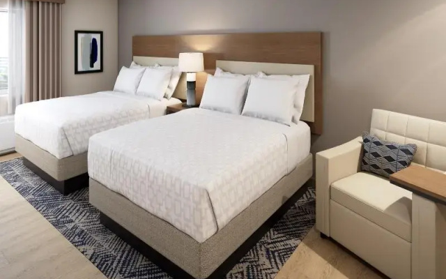 1 Bedroom Quadruple Suite