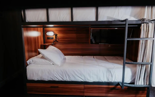 Bed in Dorm
