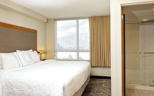Mobility and Hearing Accessible Double Suite with lagoon view