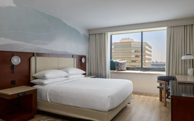 1 Bedroom Executive Double Suite with harbour view