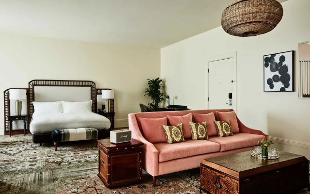 2 Bedrooms Aster Suite
