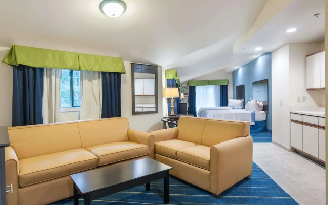 Double Suite