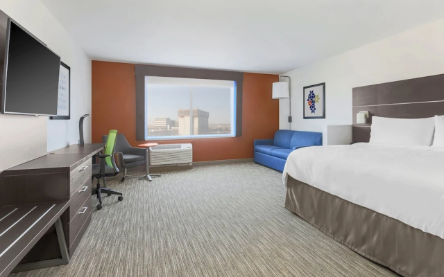 Economy room