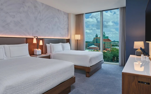Signature Suite