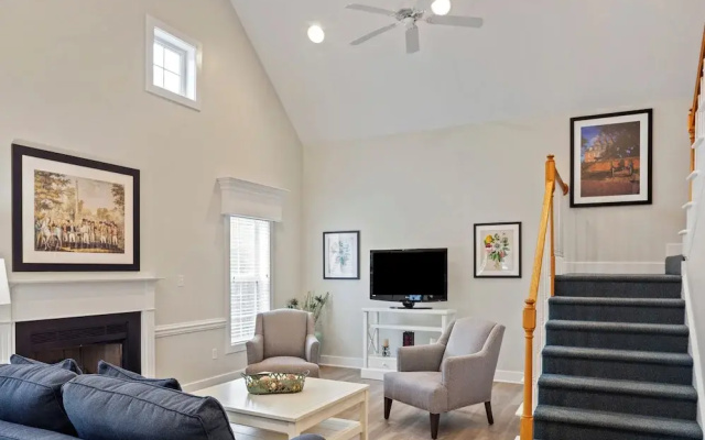 2 Bedrooms Cottage