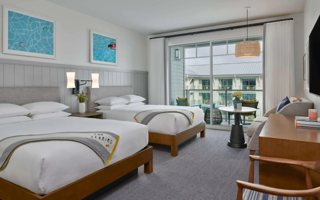 Quadruple room with ocean view