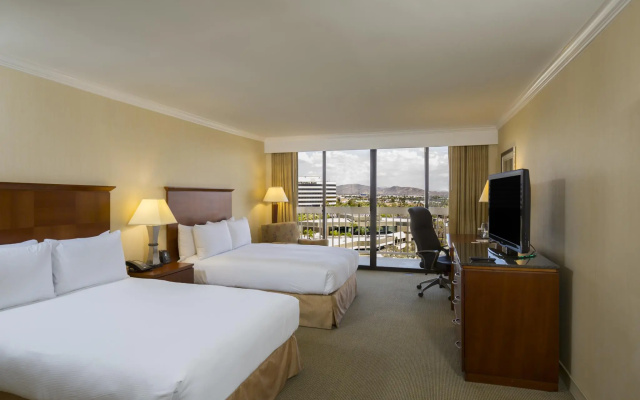 Standard Quadruple room with balcony