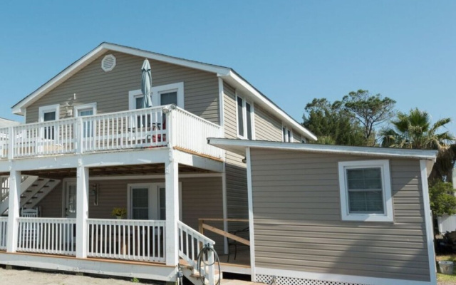 Cottage with balcony