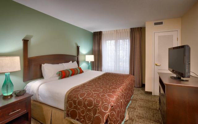 2 Bedrooms Double Suite