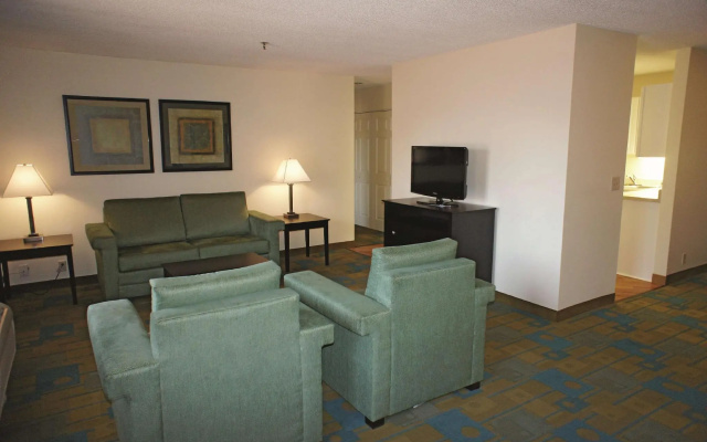 1 Bedroom Double Apartment