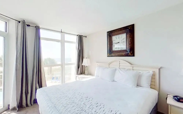3 Bedrooms Standard room oceanfront