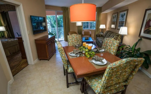 Luxury Suite