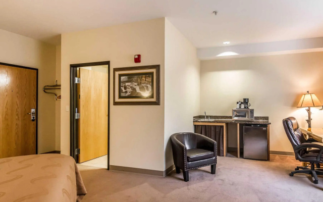 Double Suite