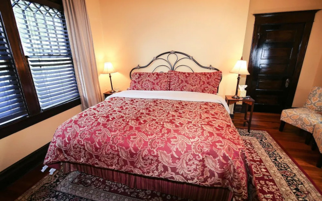Superior Double room with garden view