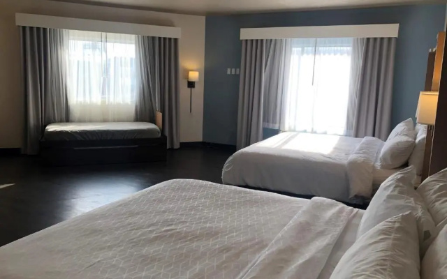 Suite with view