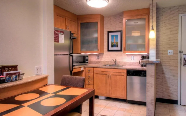 1 Bedroom Executive Suite