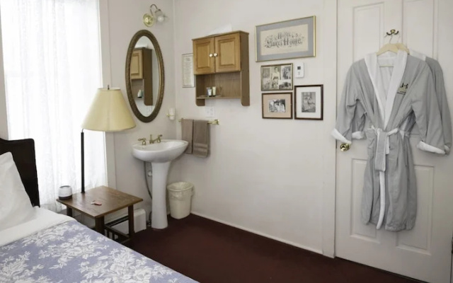 Standard room
