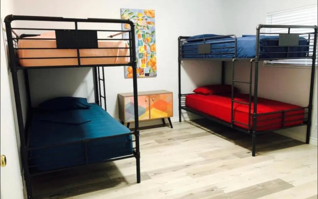 Bed in Dorm (male dorm)