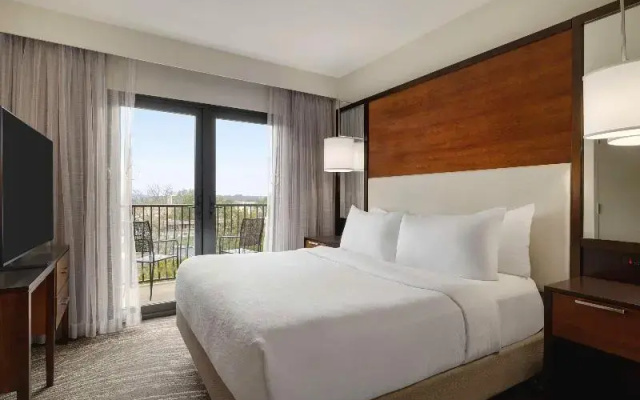2 Room Mobility Accessible Suite