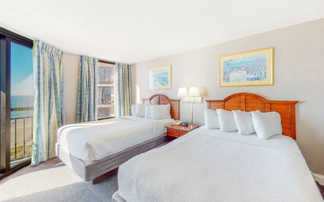 1 Bedroom Standard Quadruple room with balcony and oceanfront