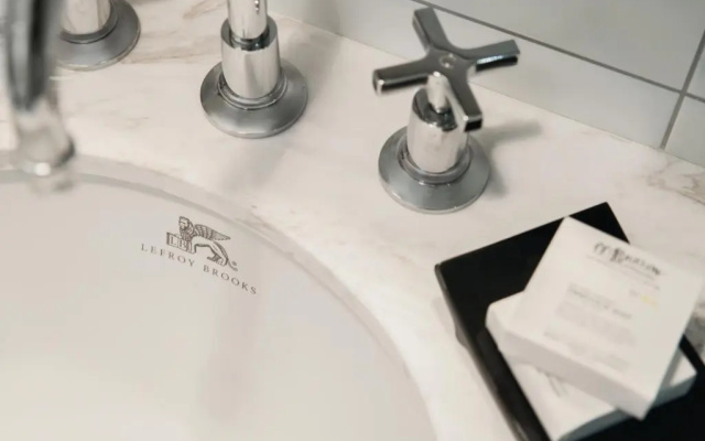 Deluxe Accessible Double room
