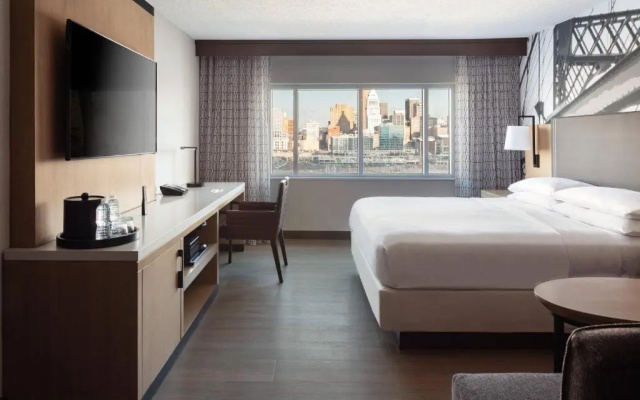 Standard room with river view