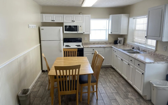 2 Bedrooms Family Cottage