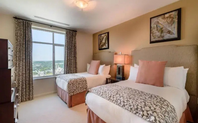 2 Bedrooms Suite