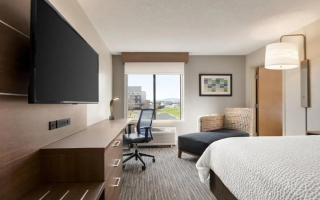 2 Bedrooms Executive Double Suite