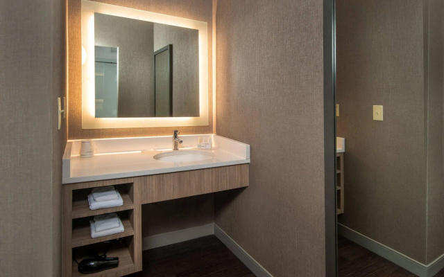 Double Suite