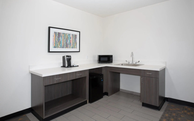 1 Bedroom Double Suite