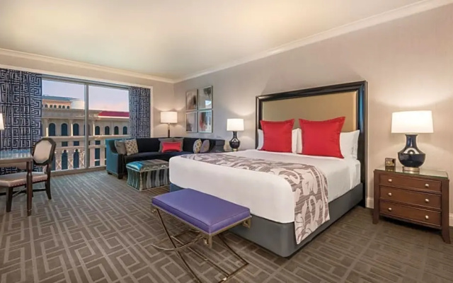 Palace Double room with pool view