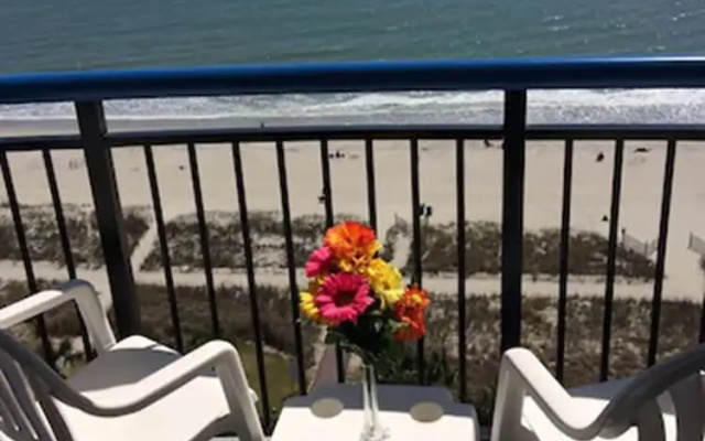 Suite with balcony and with view