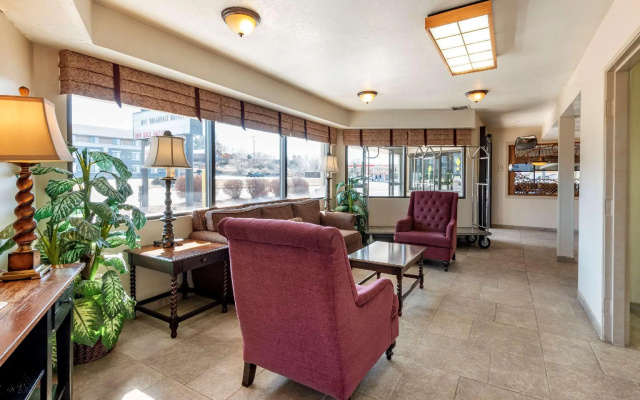 Quadruple Suite