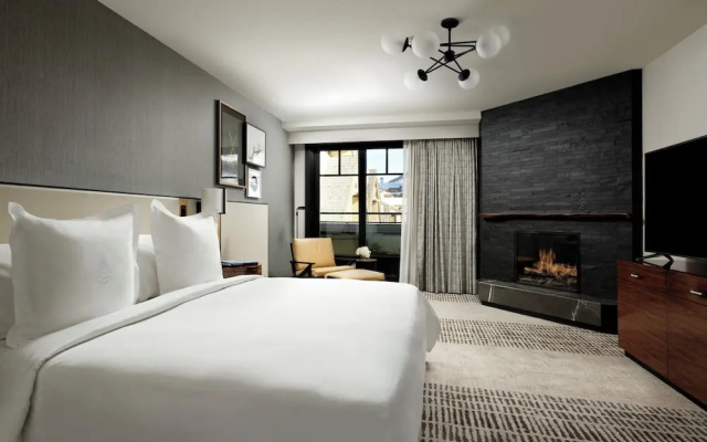 Mountain Premier room