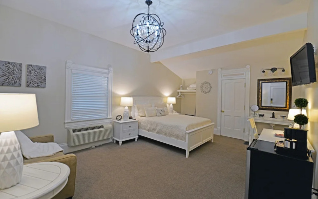 Standard Double room with balcony