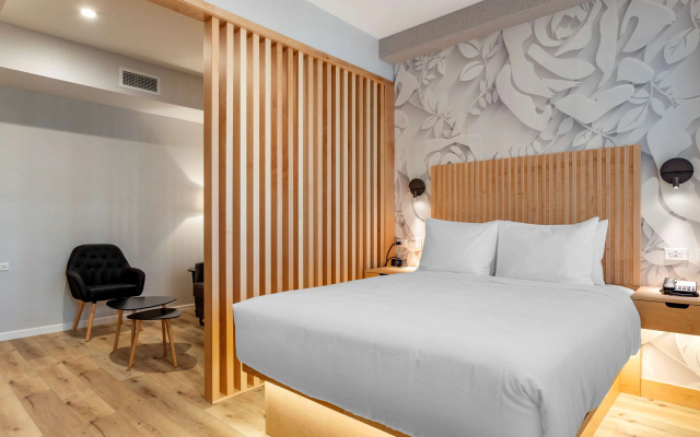 Double Suite