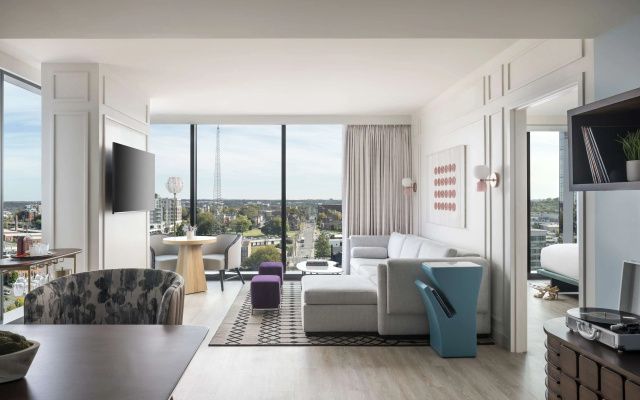 Double Suite