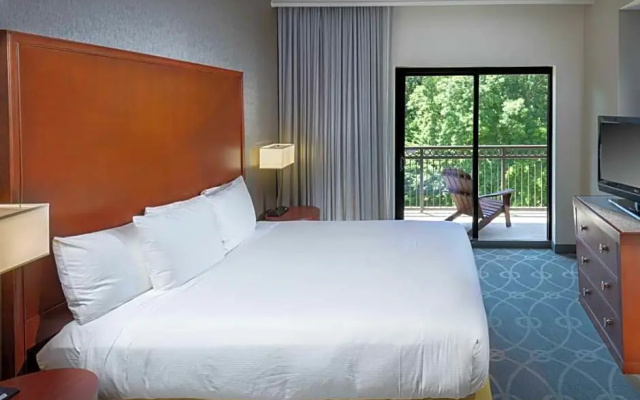 2-room Premium Double Suite with balcony