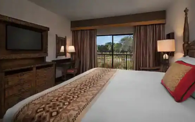 2 Bedrooms Villa with savanna view