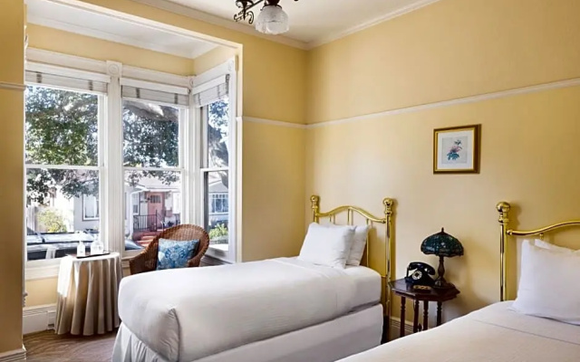 Premium room