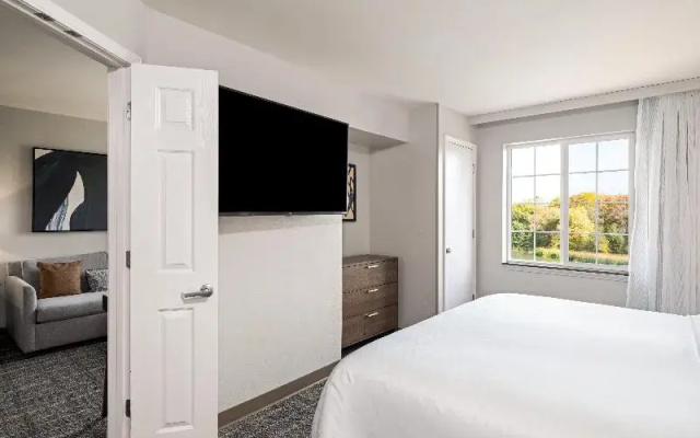 Suite with river view