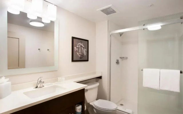 2 Bedrooms Suite