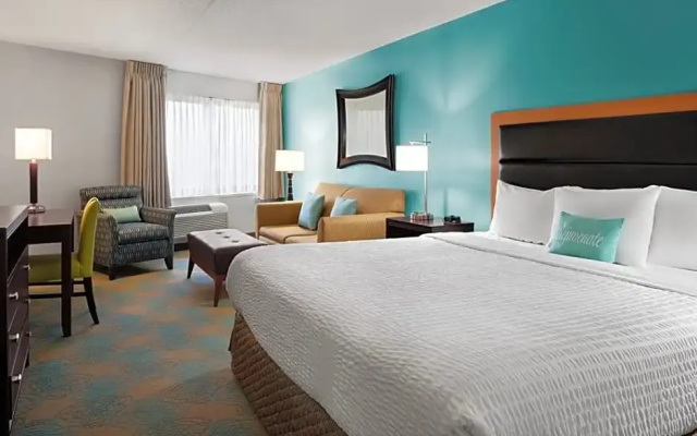 Premier room