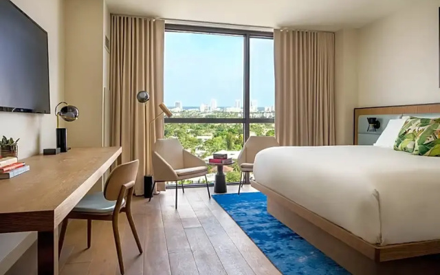 Standard Suite