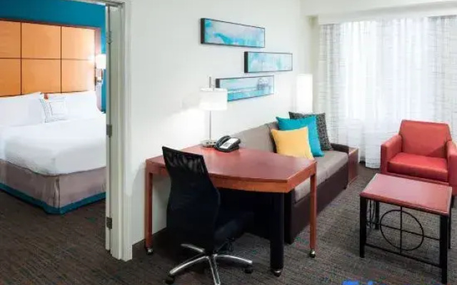 2 Bedrooms Double Suite